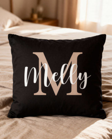 Wunschname mit Initialen Kissenbezug