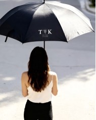Hochzeits-Regenschirm – Wunschdatum und Wunschname